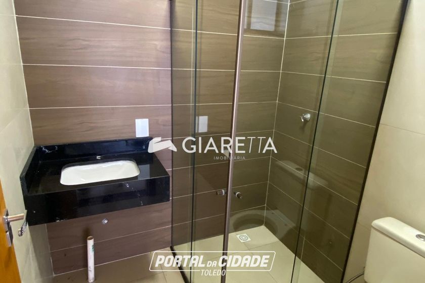 Casa &agrave; venda - 121m&sup2; - JARDIM PANCERA