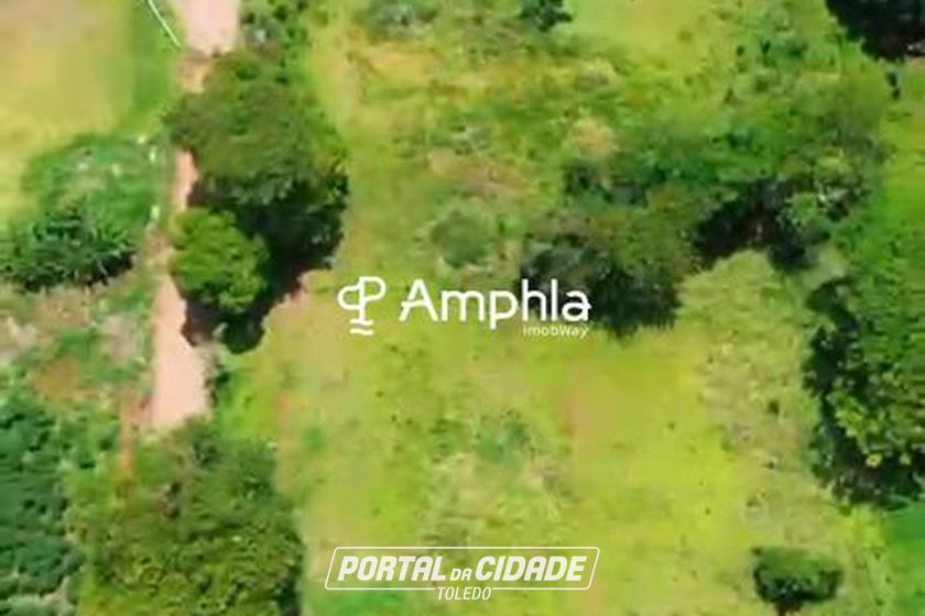 Ch&aacute;cara &agrave; venda - 11132m&sup2; - Centro