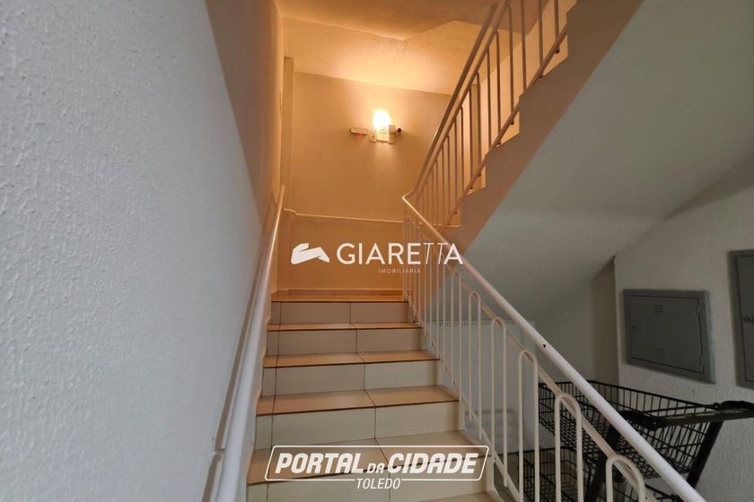 Apartamento &agrave; venda - 85m&sup2; - CENTRO