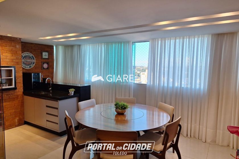 Apartamento &agrave; venda - 137m&sup2; - CENTRO