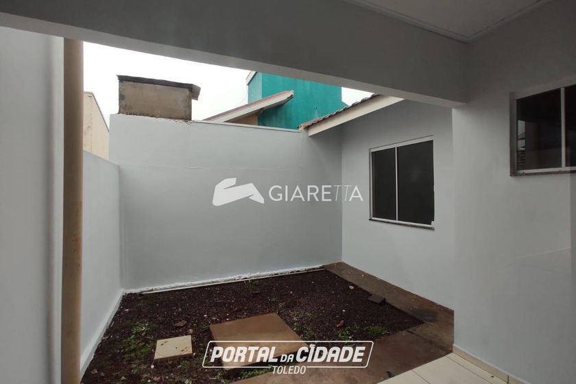 Casa para alugar - 65m&sup2; - JARDIM COOPAGRO