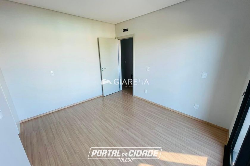 Sobrado para alugar - 136m&sup2; - CENTRO
