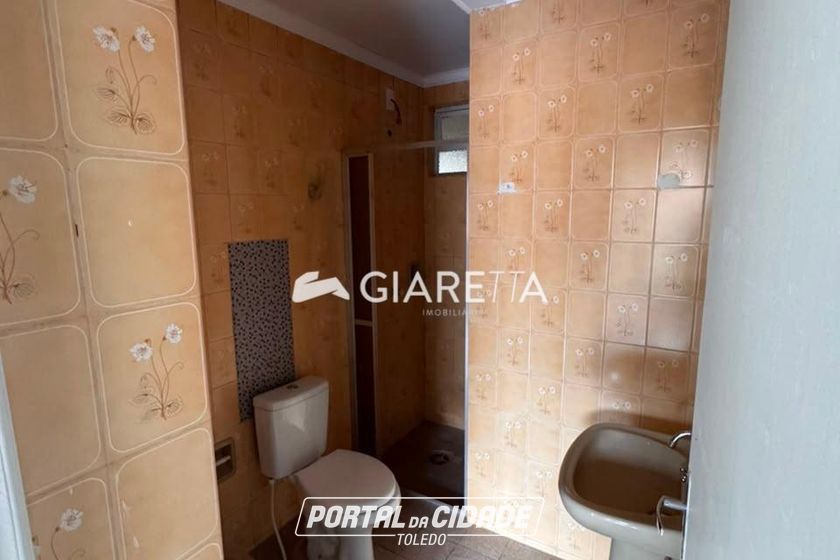 Apartamento para alugar - 122m&sup2; - CENTRO