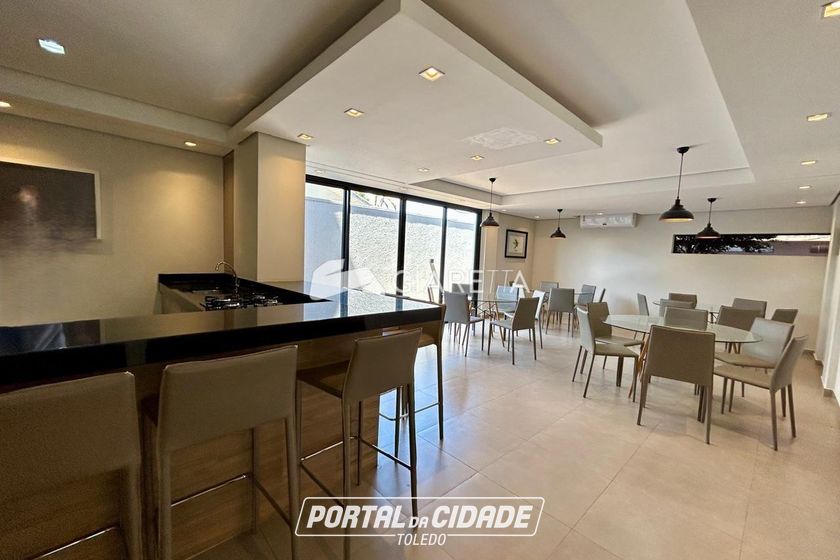 Apartamento para alugar - 125m&sup2; - CENTRO