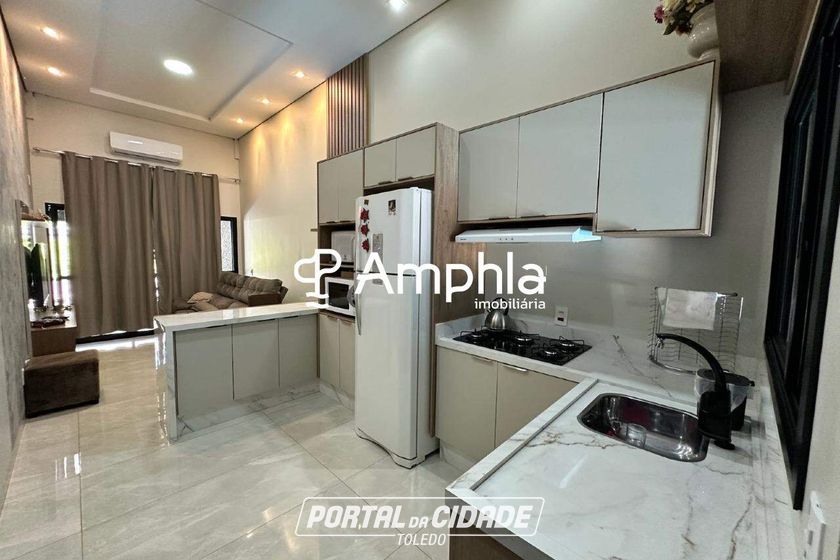 Casa &agrave; venda - 190m&sup2; - Jardim Porto Alegre