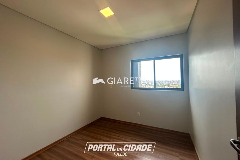 Apartamento para alugar - 67m&sup2; - JARDIM PANCERA