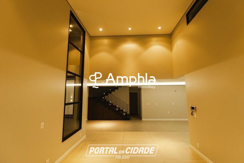 Sobrado &agrave; venda - 260m&sup2; - Jardim Pancera