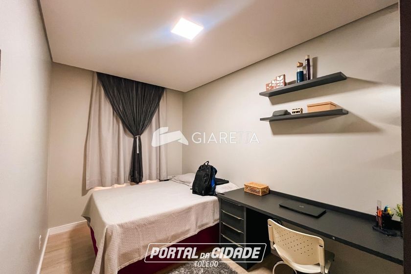 Casa &agrave; venda - 160m&sup2; - JARDIM GISELA