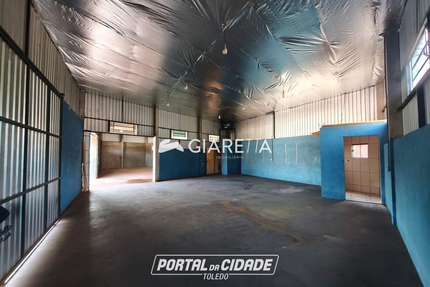 Sal&atilde;o Comercial para alugar - 258m&sup2; - JARDIM BRESSAN