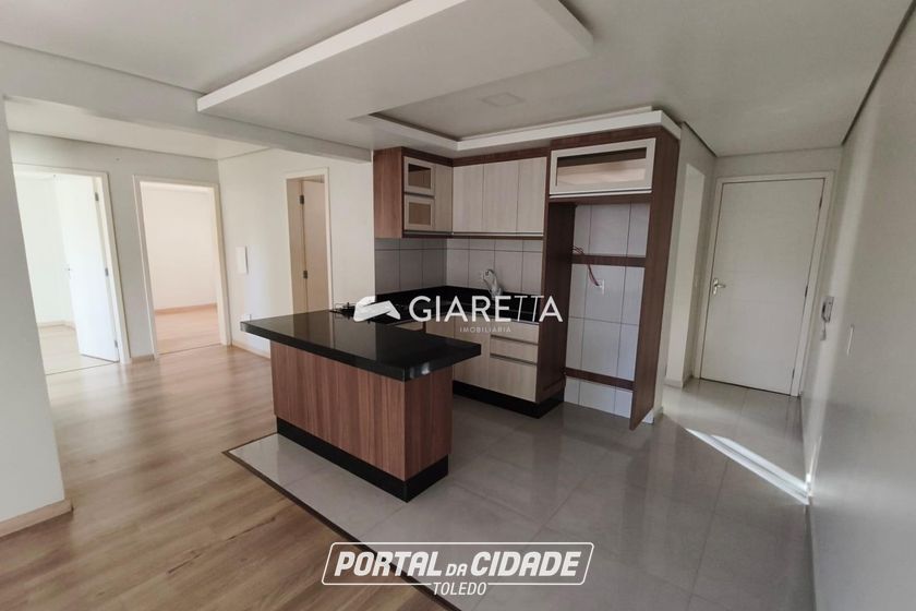 Apartamento para alugar - 85m&sup2; - CENTRO
