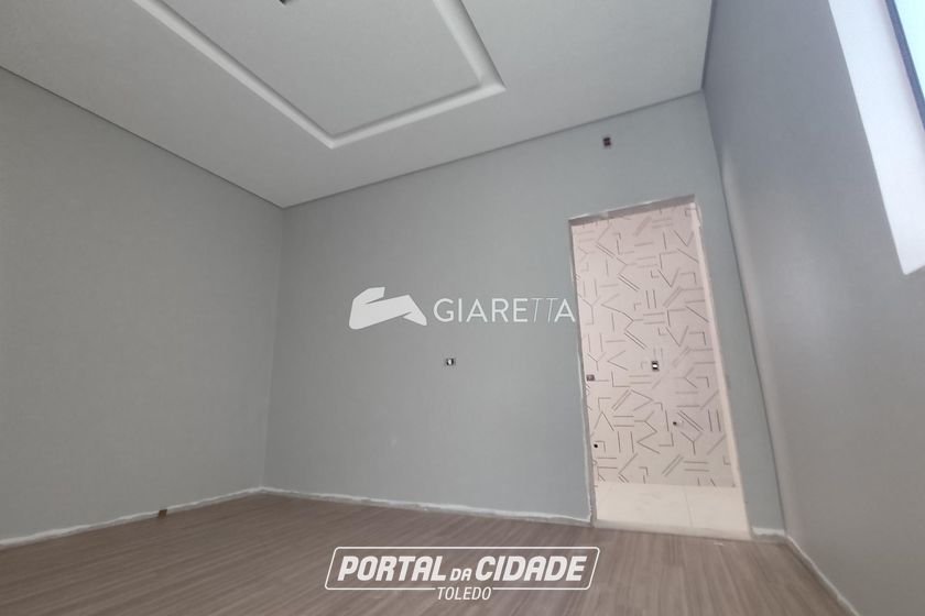 Casa &agrave; venda - 206m&sup2; - JARDIM GISELA
