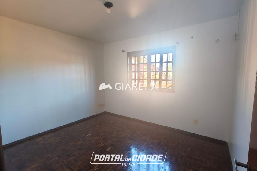 Casa para alugar - 120m&sup2; - JARDIM GISELA