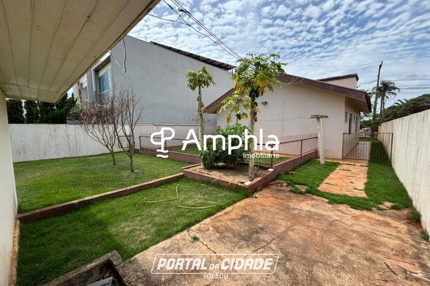 Casa &agrave; venda - 100m&sup2; - Jardim Gisela