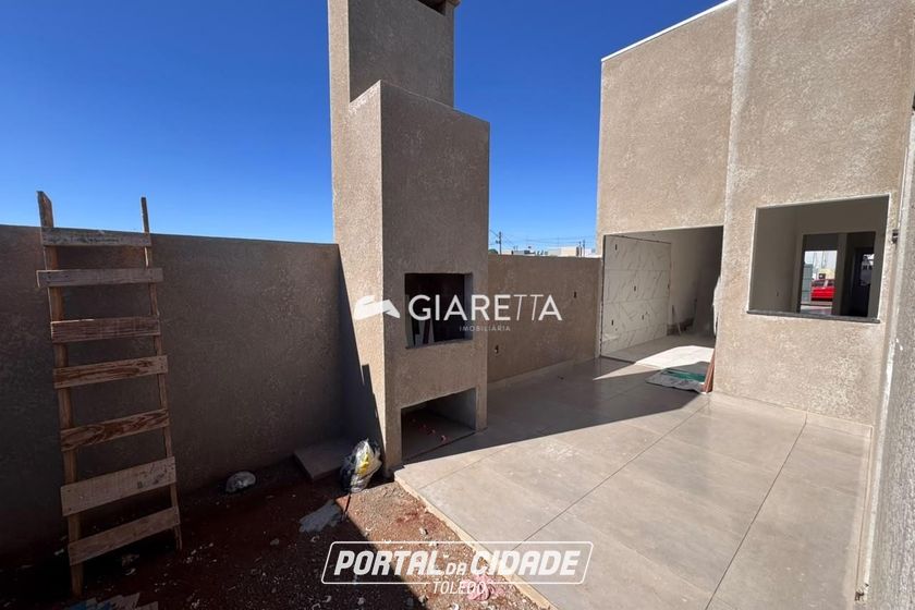 Casa &agrave; venda - 64m&sup2; - JARDIM COOPAGRO