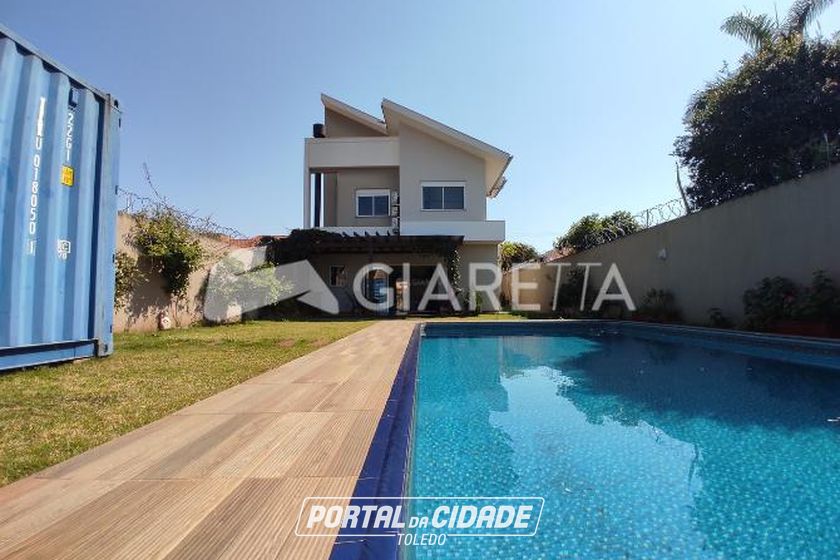 Sobrado &agrave; venda - 209m&sup2; - JARDIM PANCERA