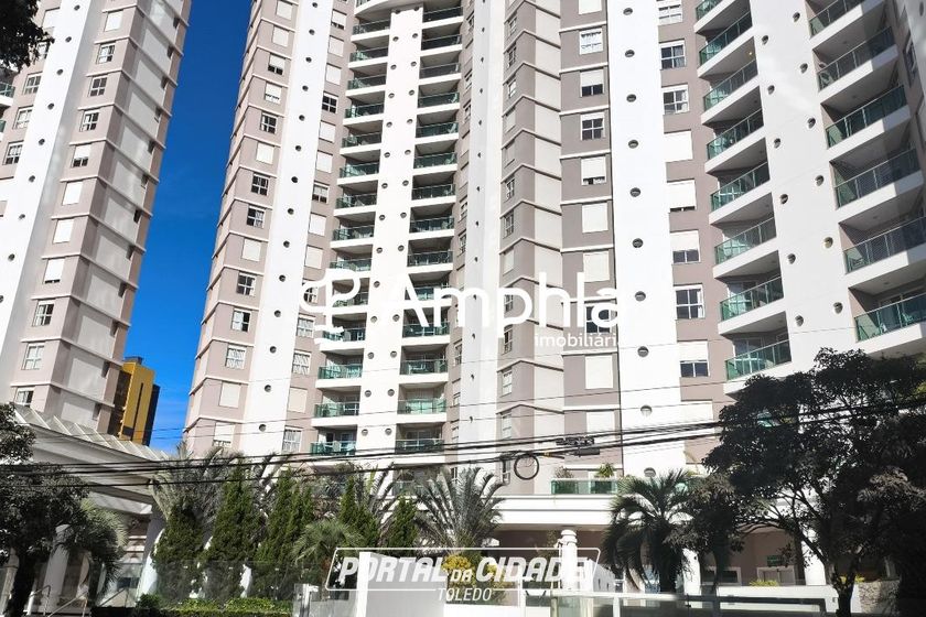 Apartamento &agrave; venda - 230m&sup2; - Centro