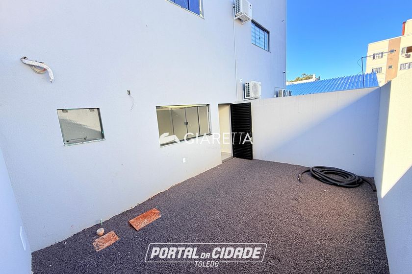 Sala Comercial para alugar - 180m&sup2; - JARDIM GISELA