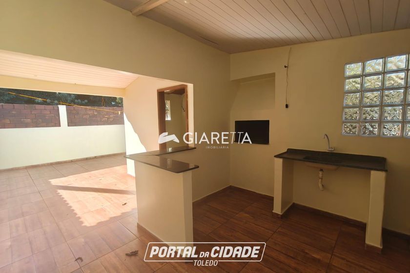 Casa para alugar - 120m&sup2; - JARDIM GISELA