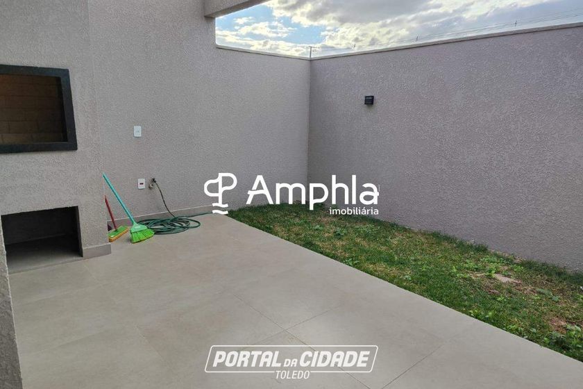 Casa &agrave; venda - 105m&sup2; - GUALTIERRI