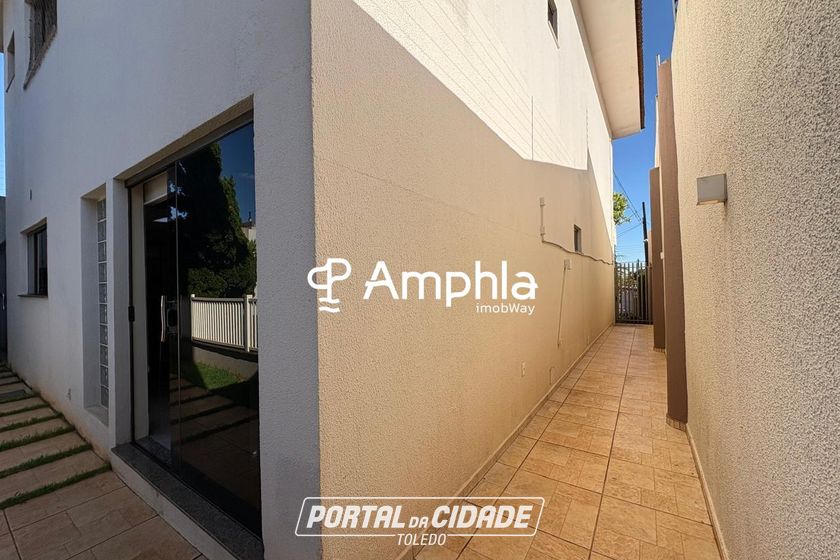 Sobrado &agrave; venda - 390m&sup2; - Neva
