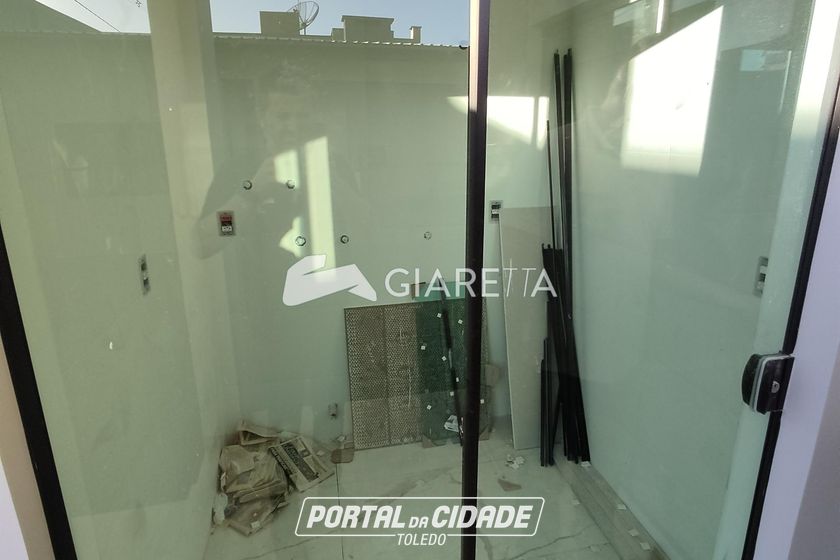 Casa &agrave; venda - 206m&sup2; - JARDIM GISELA
