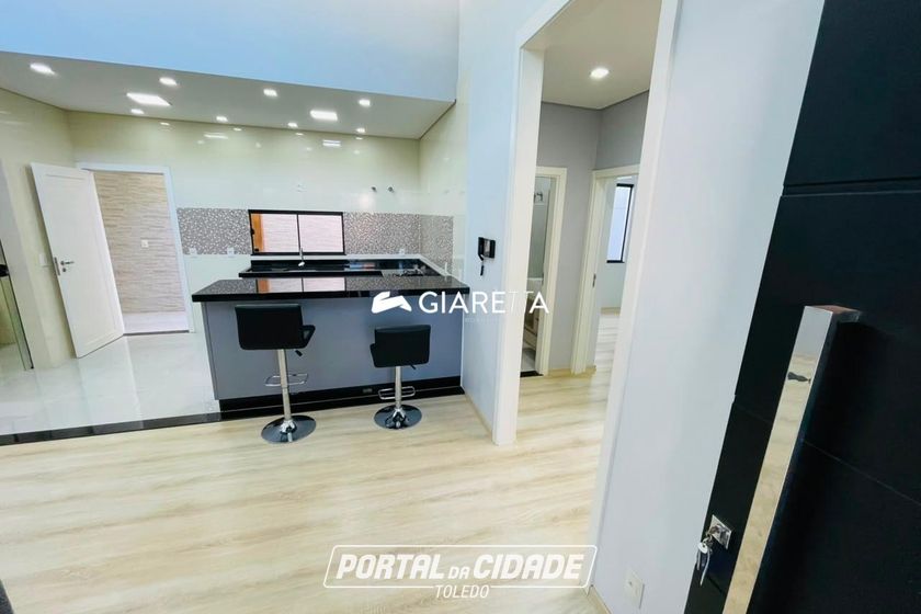 Casa para alugar - 117m&sup2; - JARDIM PANCERA