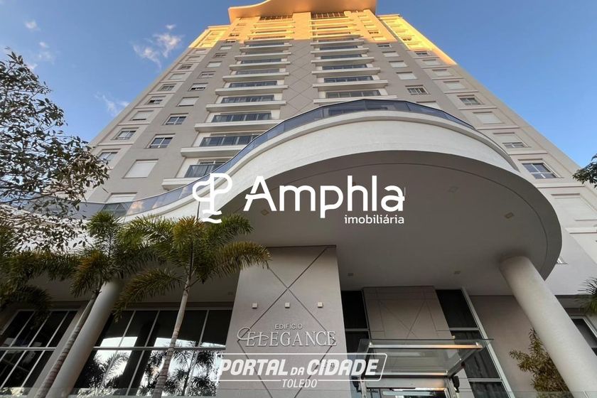 Apartamento &agrave; venda - 136m&sup2; - Centro
