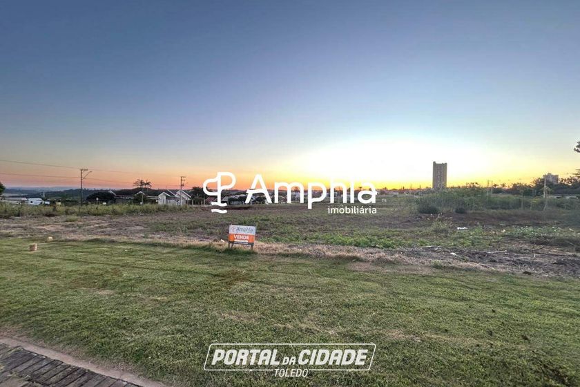 Terreno &agrave; venda - 600m&sup2; - Ana Paula
