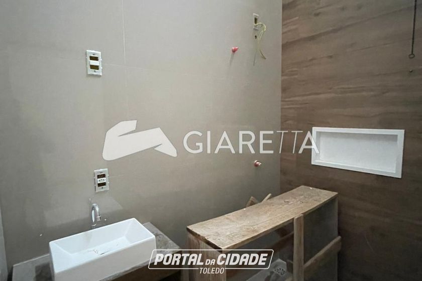 Casa &agrave; venda - 58m&sup2; - JARDIM COOPAGRO