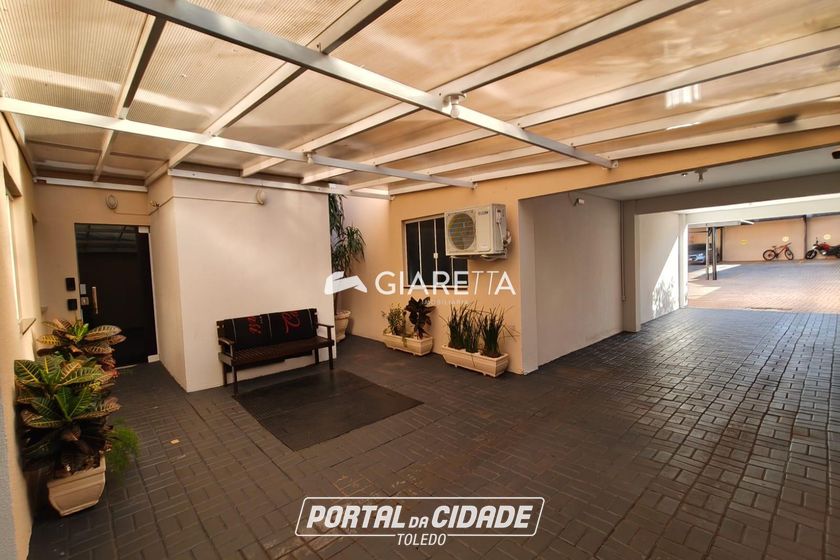 Apartamento &agrave; venda - 85m&sup2; - CENTRO
