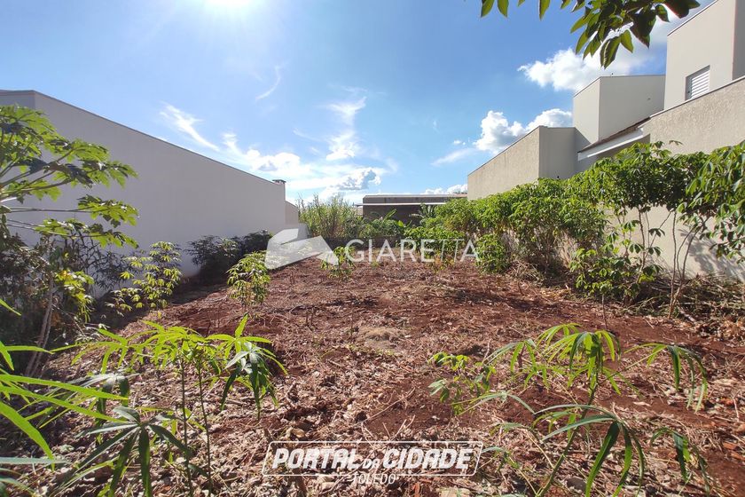 Terreno &agrave; venda - 361m&sup2; - VILA INDUSTRIAL