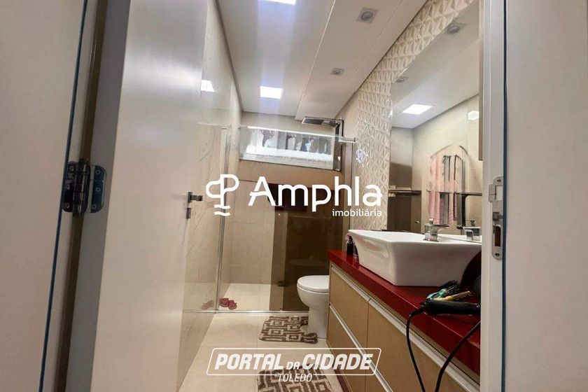 Apartamento &agrave; venda - 250m&sup2; - Centro