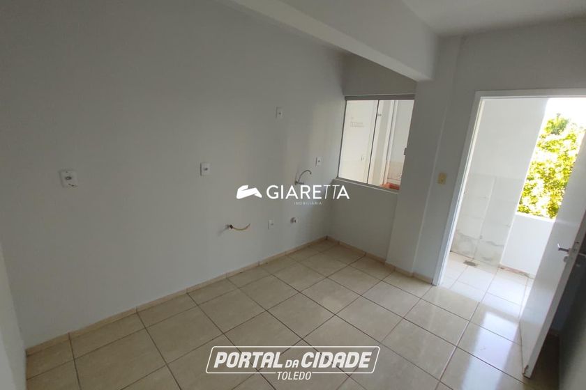 Apartamento para alugar - 60m&sup2; - VILA INDUSTRIAL