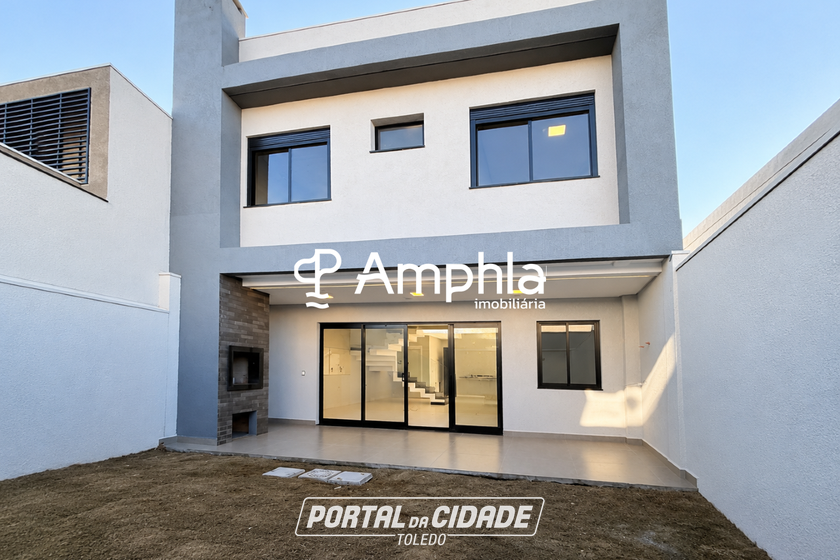 Sobrado &agrave; venda - 154m&sup2; - Recanto Tropical