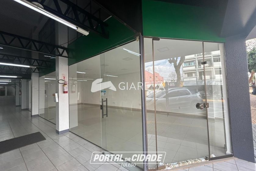 Sala Comercial para alugar - 64m&sup2; - CENTRO