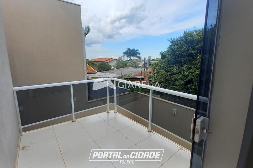 Sobrado para alugar - 120m&sup2; - JARDIM LA SALLE