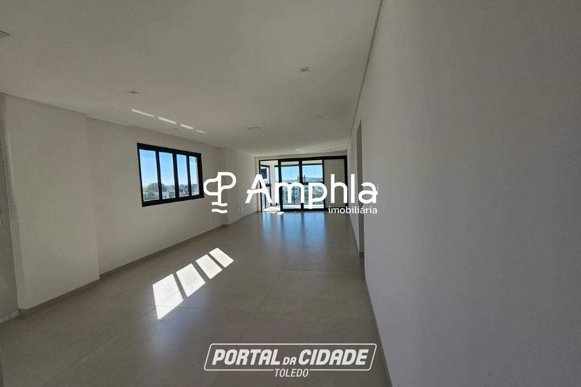 Apartamento &agrave; venda - 130m&sup2; - Centro
