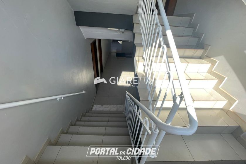 Apartamento para alugar - 54m&sup2; - SEDE ALVORADA