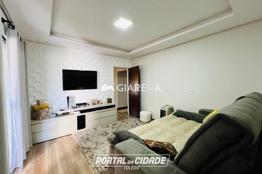 Casa &agrave; venda - 170m&sup2; - VILA INDUSTRIAL