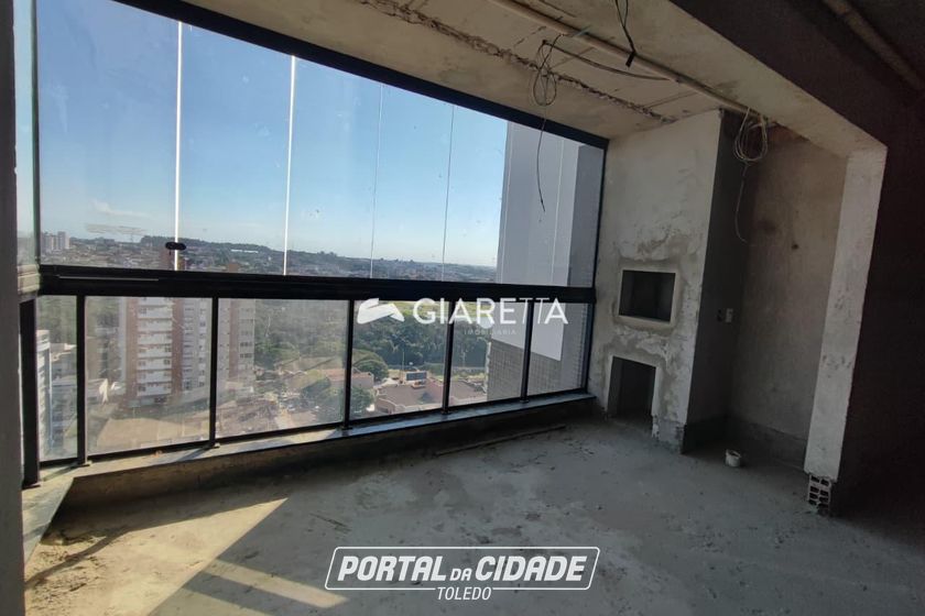Apartamento &agrave; venda - 105m&sup2; - CENTRO