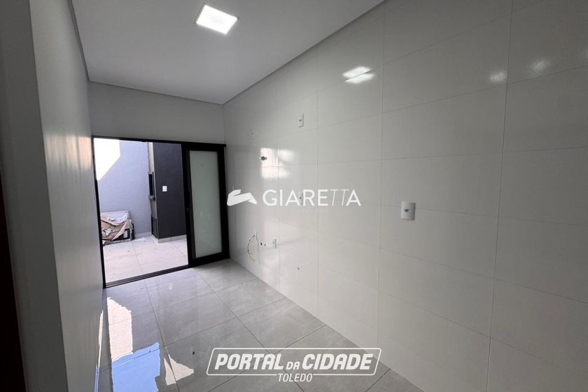 Casa &agrave; venda - 70m&sup2; - JARDIM COOPAGRO