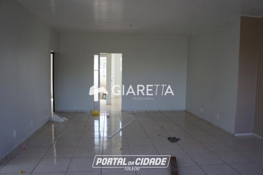 Apartamento para alugar - 130m&sup2; - CENTRO