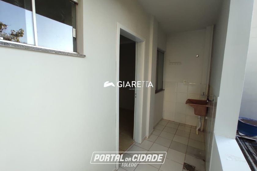 Apartamento para alugar - 60m&sup2; - VILA INDUSTRIAL
