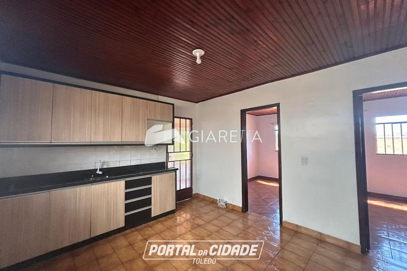 Casa para alugar - 97m&sup2; - JARDIM BRESSAN