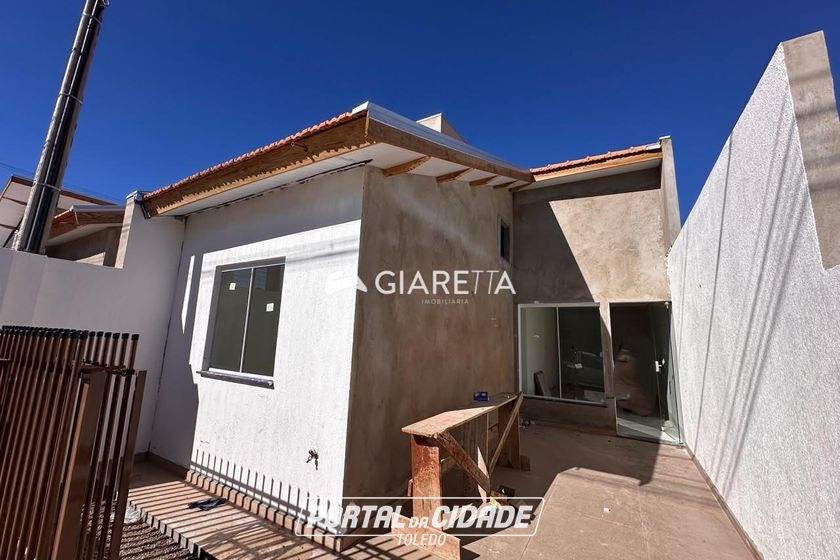 Casa &agrave; venda - 47m&sup2; - JARDIM COOPAGRO