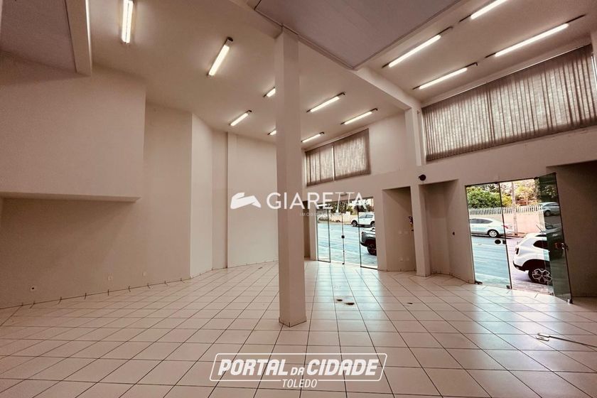 Sala Comercial para alugar - 120m&sup2; - CENTRO