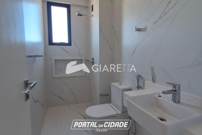 Apartamento &agrave; venda - 175m&sup2; - CENTRO