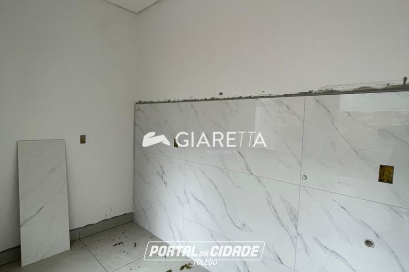 Casa &agrave; venda - 115m&sup2; - JARDIM PANCERA