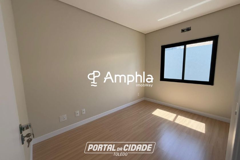 Sobrado &agrave; venda - 114m&sup2; - Vila Industrial