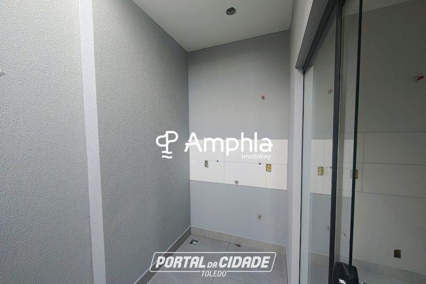 Casa &agrave; venda - 65m&sup2; - Santa Cruz